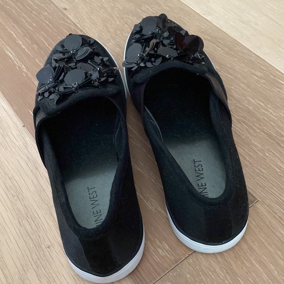 Super fun Nine West sequin beaded loafers size 7.5 - Picture 3 of 5